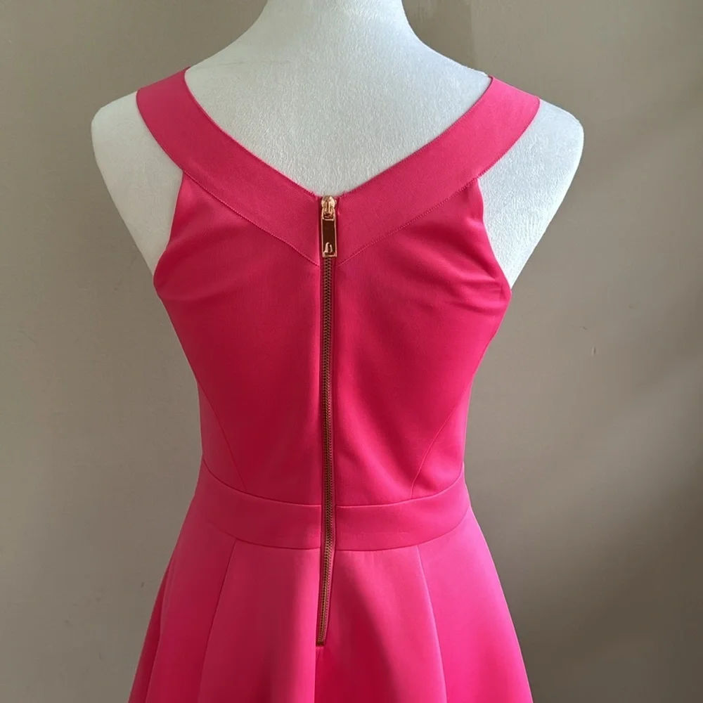 Ted Baker London Jaimie Fuchsia Pink‎ Dress with Gold Buckle Straps Size 2